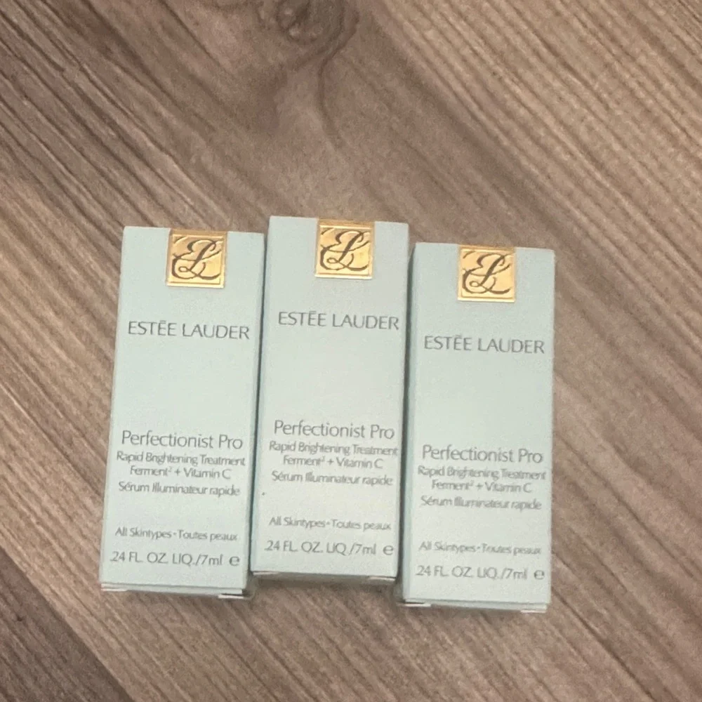 Estée Lauder Perfectionist Pro Serum 3 (.24 oz) bottles